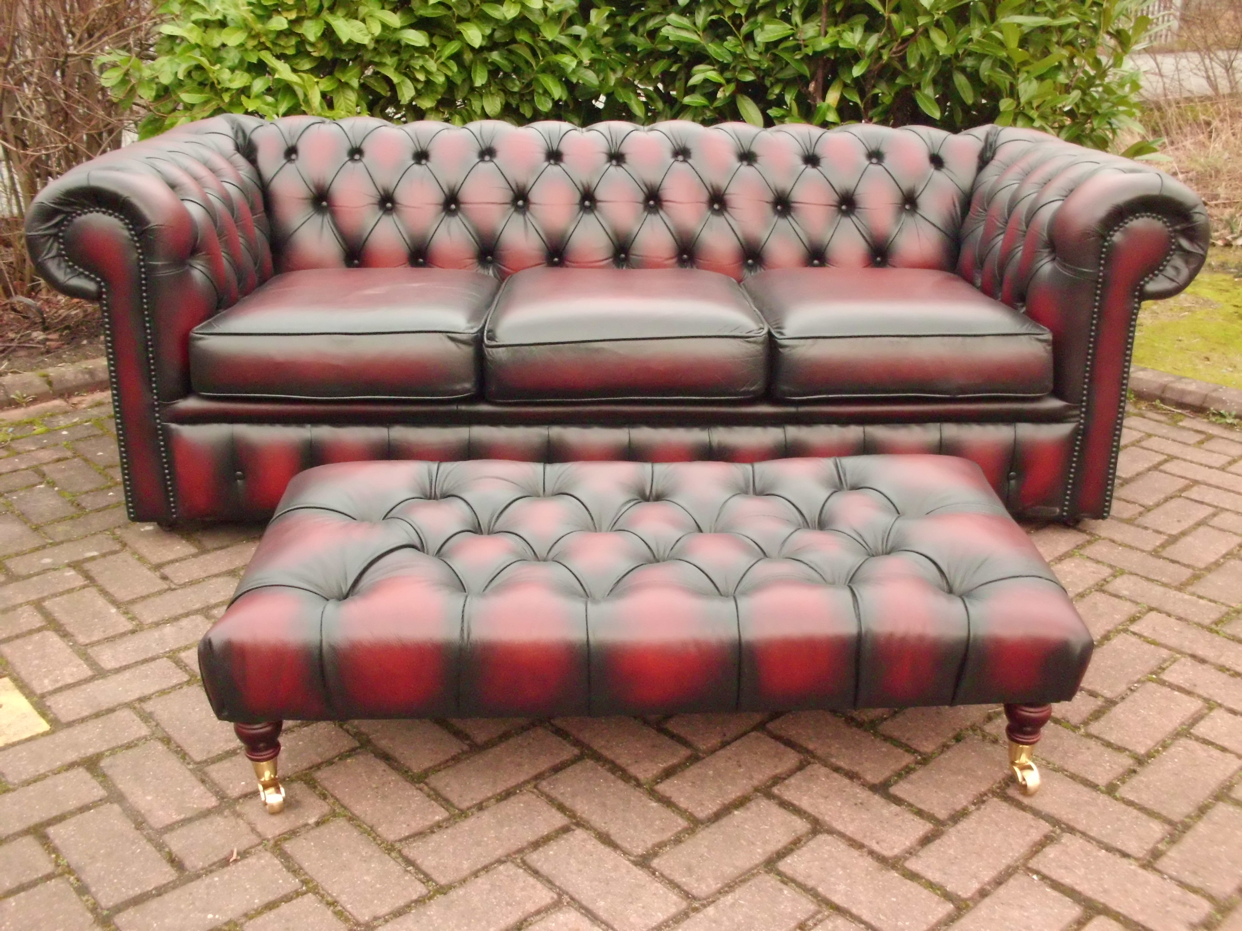 old leather sofa is stikcy