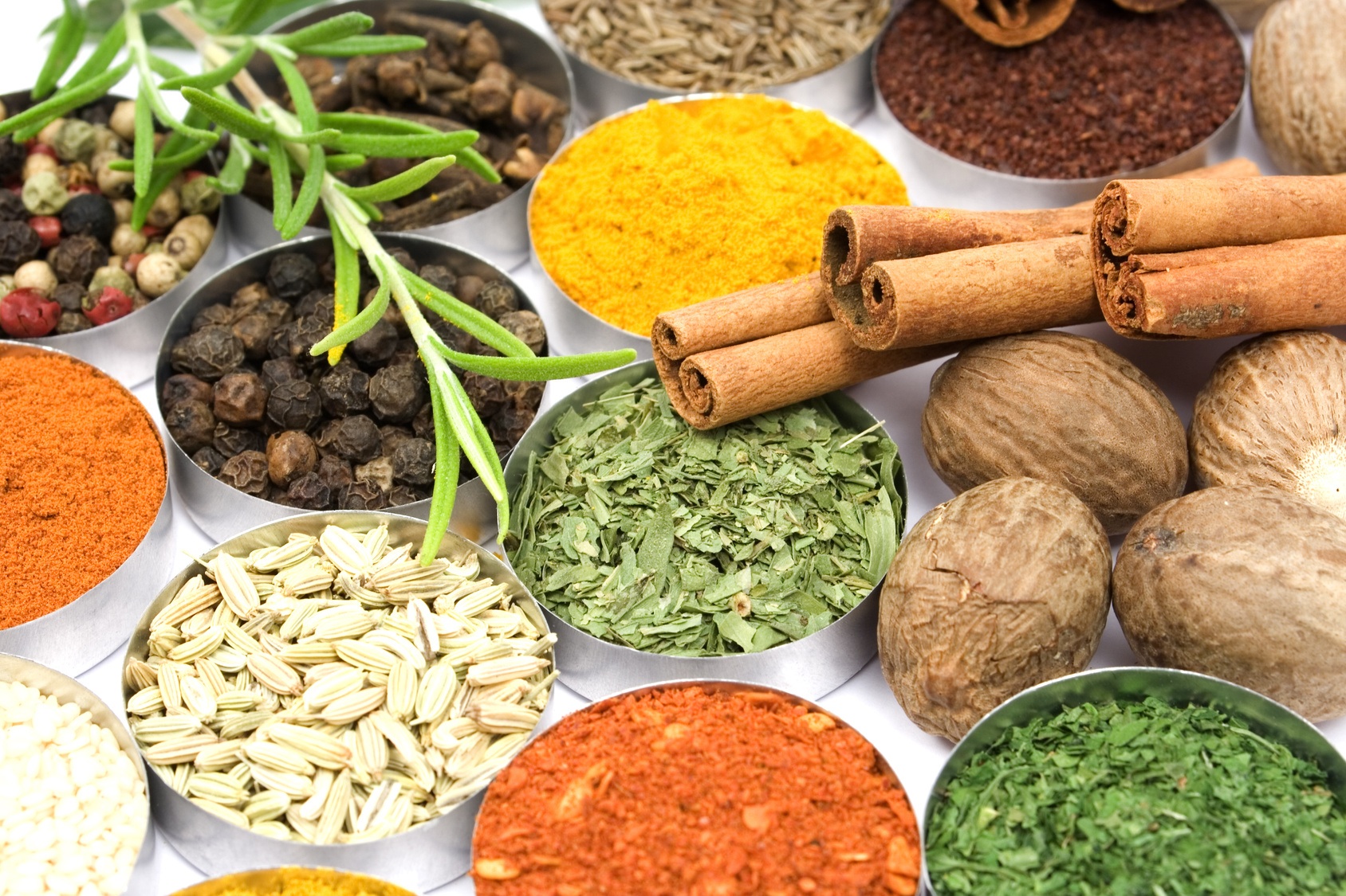 10 Herbs And Spices Every Kitchen Needs Better Housekeeper