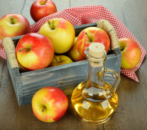 8 Ingenious Ways You Can Use Apple Cider Vinegar in Your Home!1