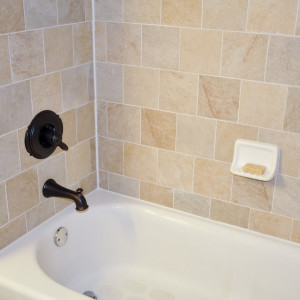 Bathroom Cleaning: How to Remove Mold From Caulk the Easy Way!2