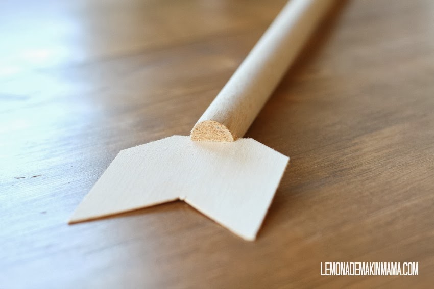Make This Arrow Jewellery Holder for Under $10! budget cheap organizing easy craft dowel rod wood paint4