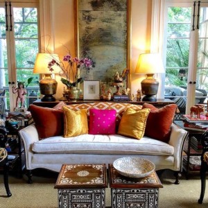 decorating with antiques in the living room