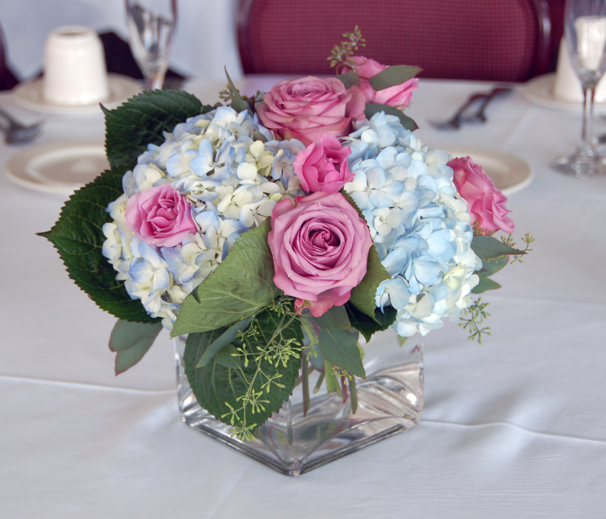 Guet-Table-Centerpieces