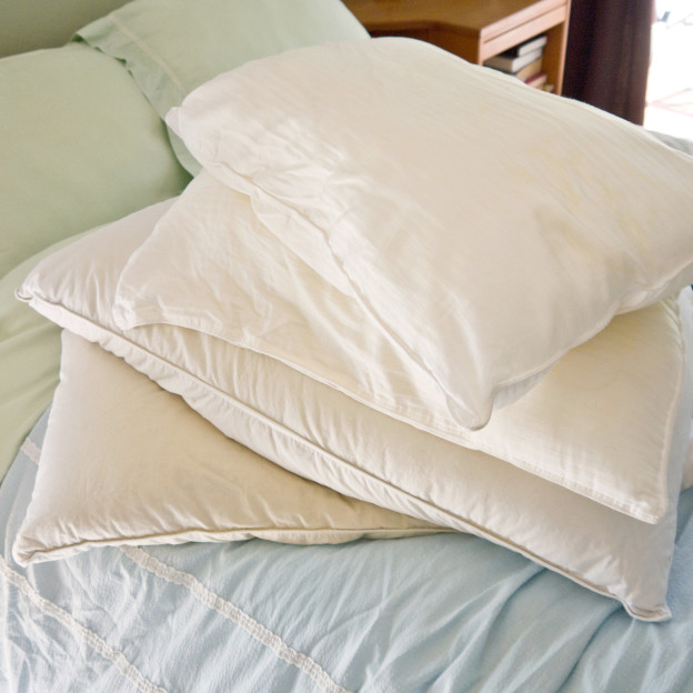 how-to-make-yellow-pillows-white-again-better-housekeeper