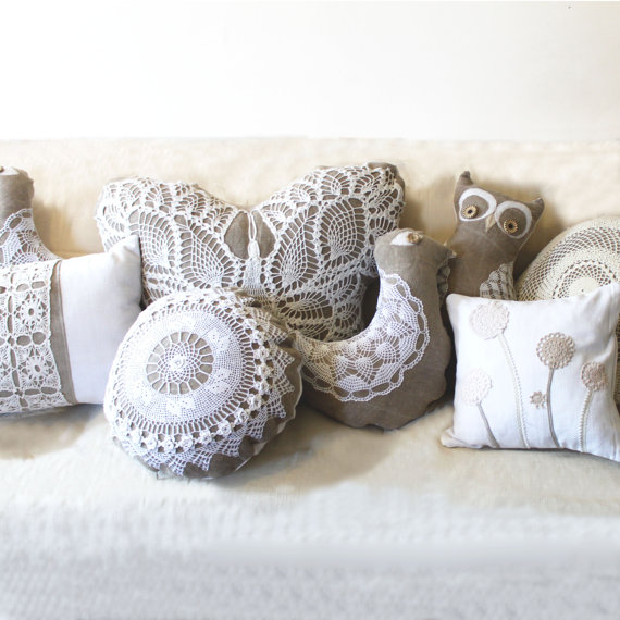 Decorating With Doilies - Take a Look at these Cute Ideas bowls pillows table runner starch easy diy budget vintage thrift store5