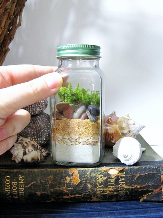 How to Make a Terrarium - Take a Look at these 10 Adorable Ideas diy moss mushrooms gnomes succulents easy diy cute indoor garden container10