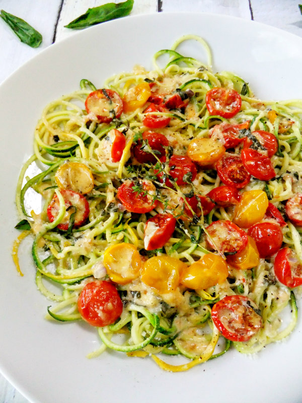 Shed Pounds with this Creamy Zucchini Noodle Pasta cheese vegetarian diet low calorie2