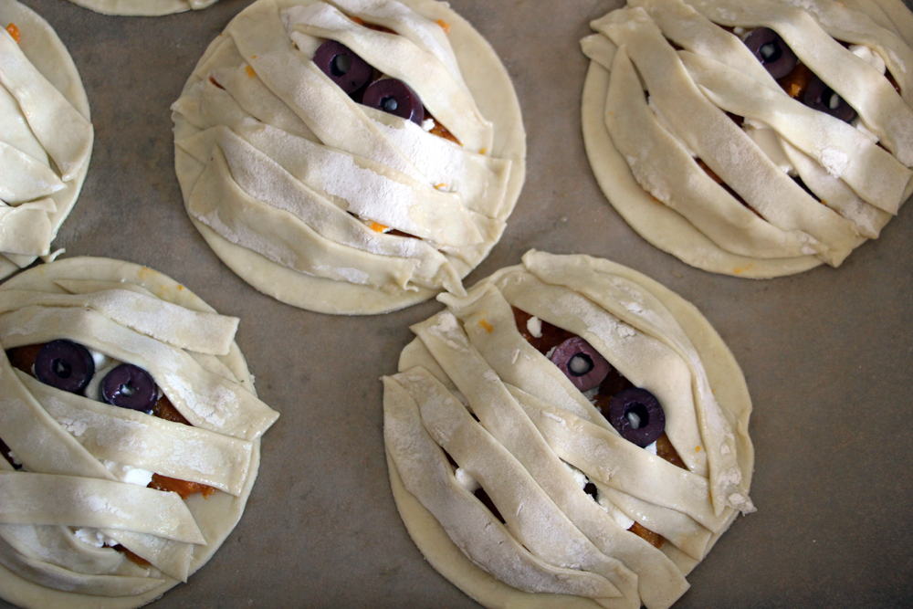 Halloween Recipe- Puff Pastry Butternut Squash and Cheese Tarts! olives goat cheese squash puff pastry11