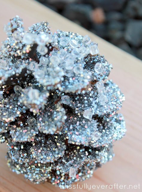 DIY: Glittery Pottery Barn Pinecones budget dollar store glitter cheap easy natural rustic2