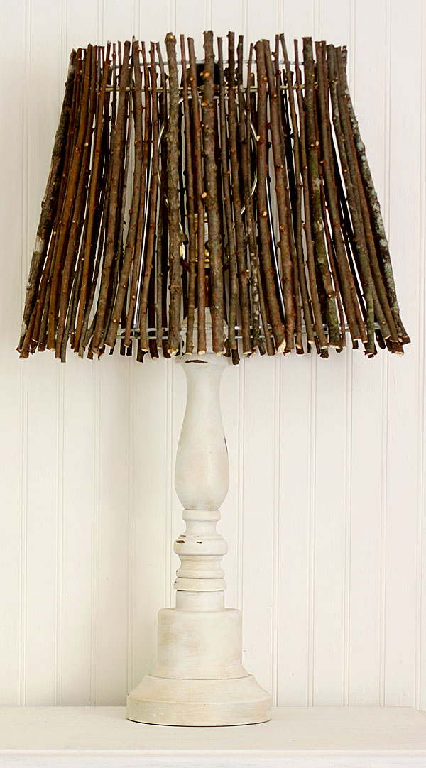 Make This Twig Lampshade For Fall! thrift store glue gun easy cheap diy budget decor autumn fall1