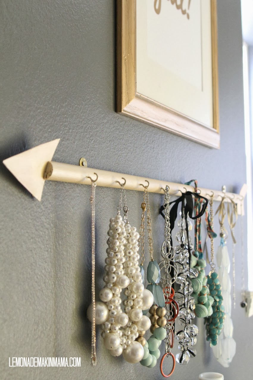 Make This Arrow Jewellery Holder for Under $10! budget cheap organizing easy craft dowel rod wood paint8