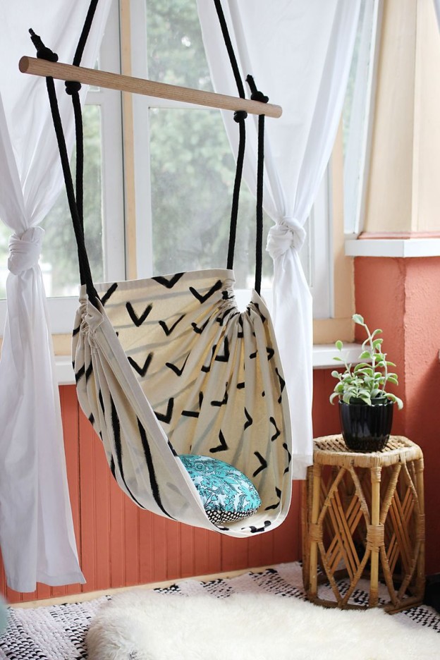 DIY Tutorial Make This Hammock Chair for Your Porch or Kid's Room