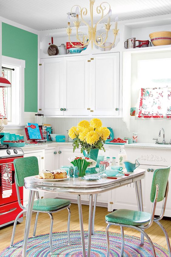 colorful vintage style decorating ideas