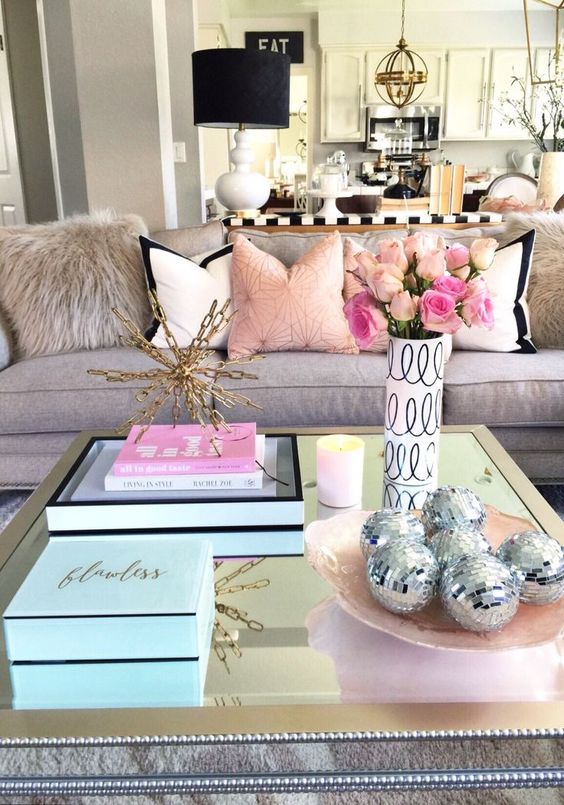 mirrrored coffee table decorating ideas girly