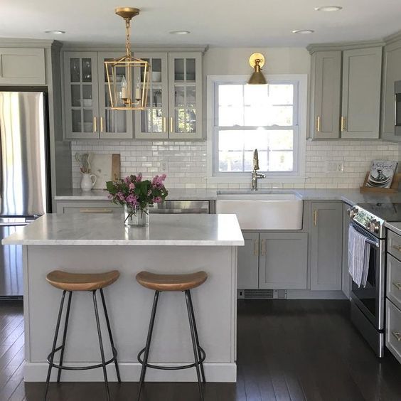 beautiful small kitchen with subway tiles decorating ideas