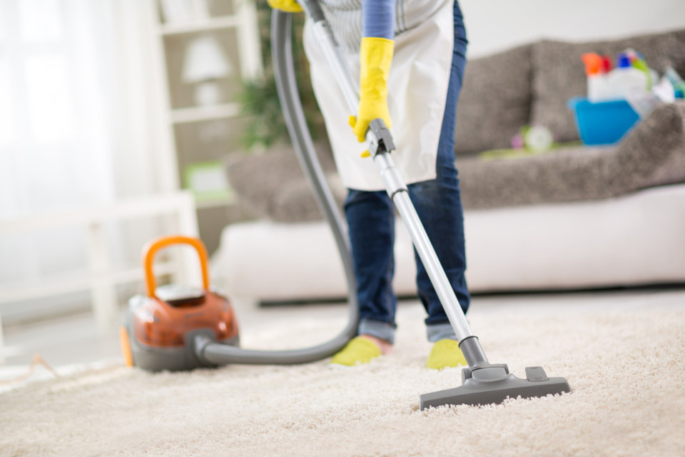 cleaning a home for renting