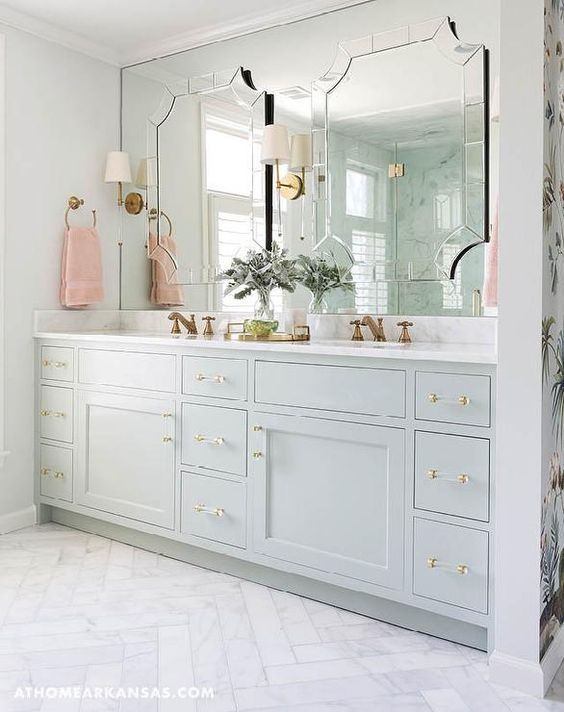 bathroom decorating ideas marble lucite handles