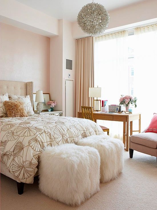 soft-blush-pink-walls-guest-bedroom-decorating-ideas