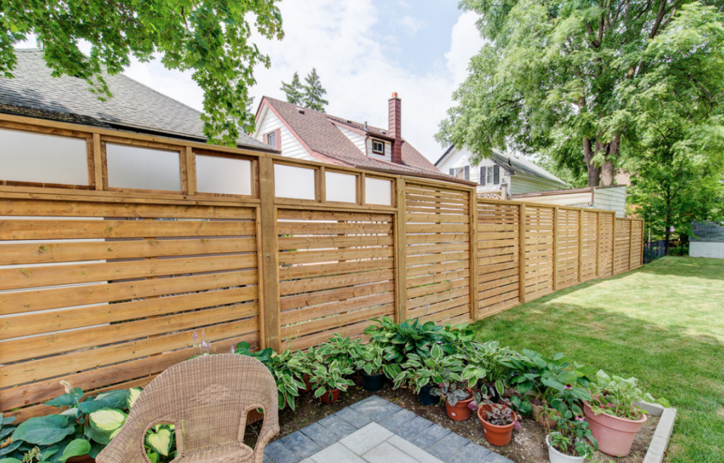 Things To Consider When Building A Fence Around Your Property Better