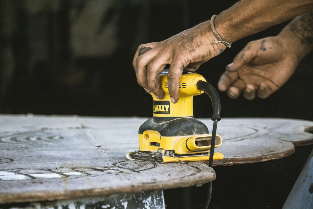 orbital-sander-vs-sheet-sander-which-one-should-you-choose-better