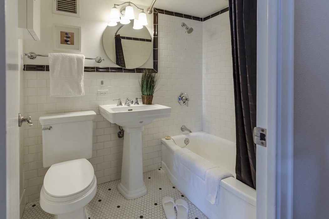 6 Signs That It’s Time To Replace Your Toilet Better HouseKeeper