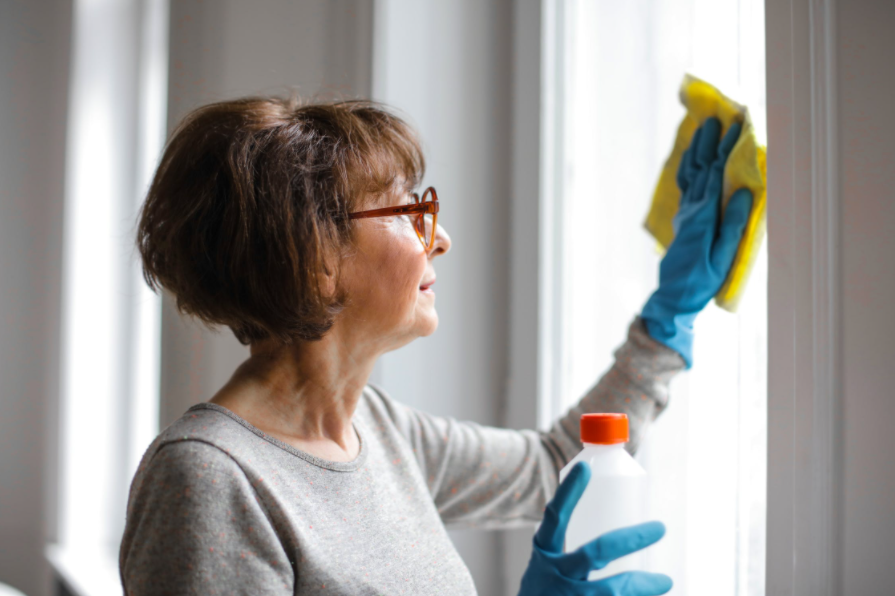 How to Clean Stickers off Front Door Glass: 6 Easy Methods